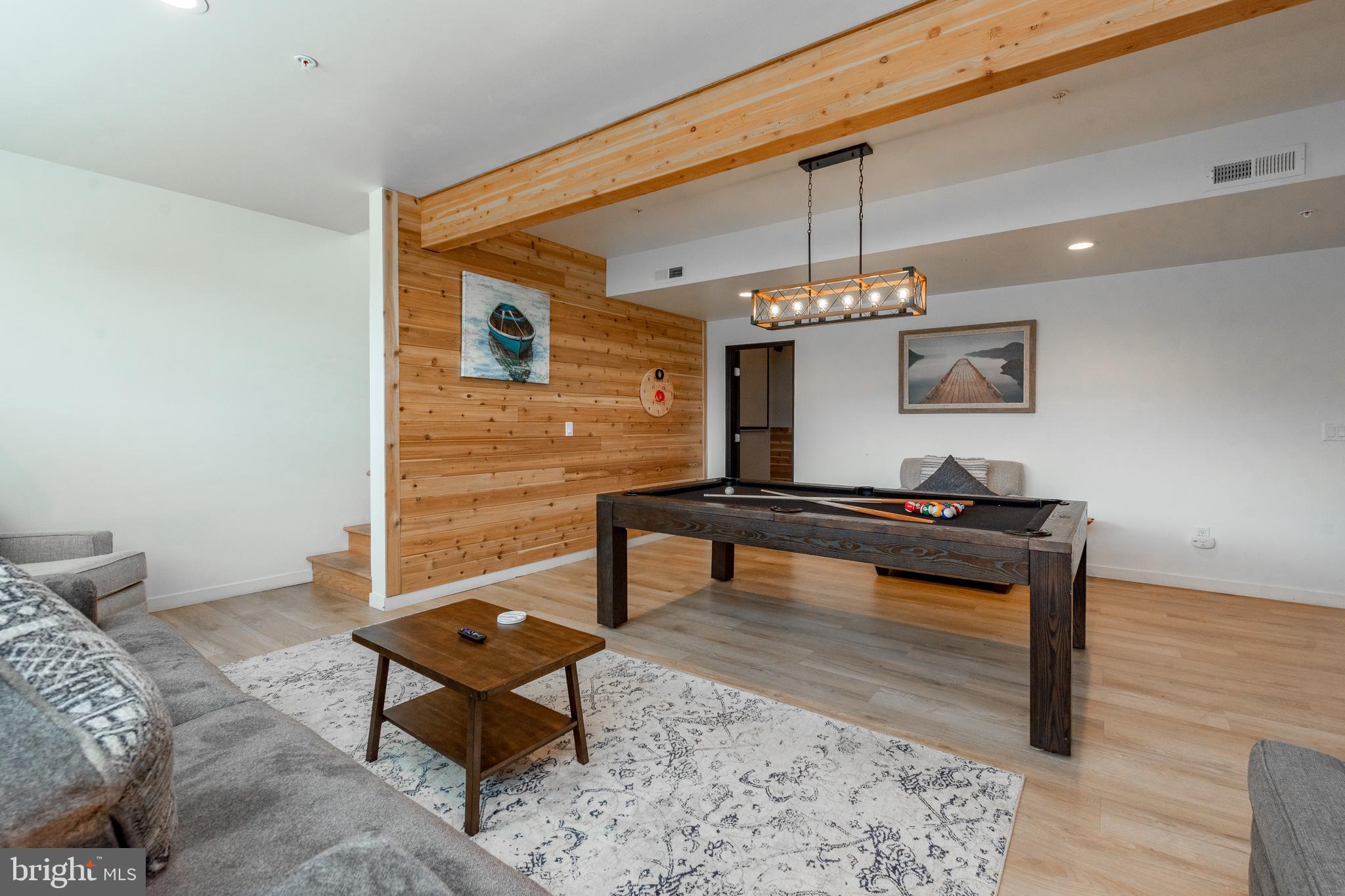 WATERFRONT GREENS - Residential