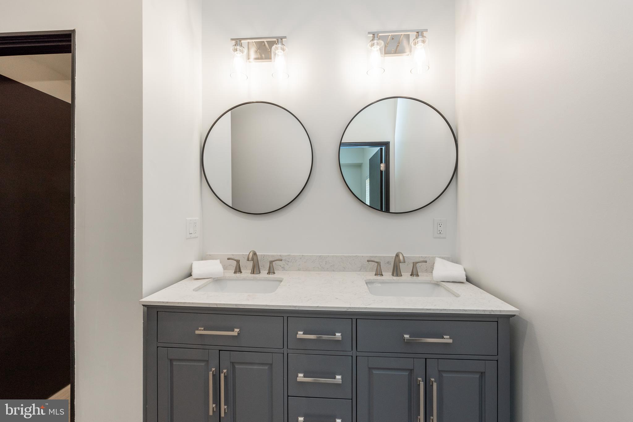 WATERFRONT GREENS - Residential