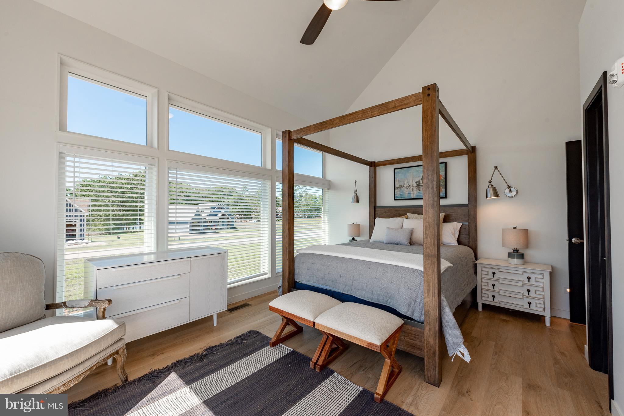 WATERFRONT GREENS - Residential