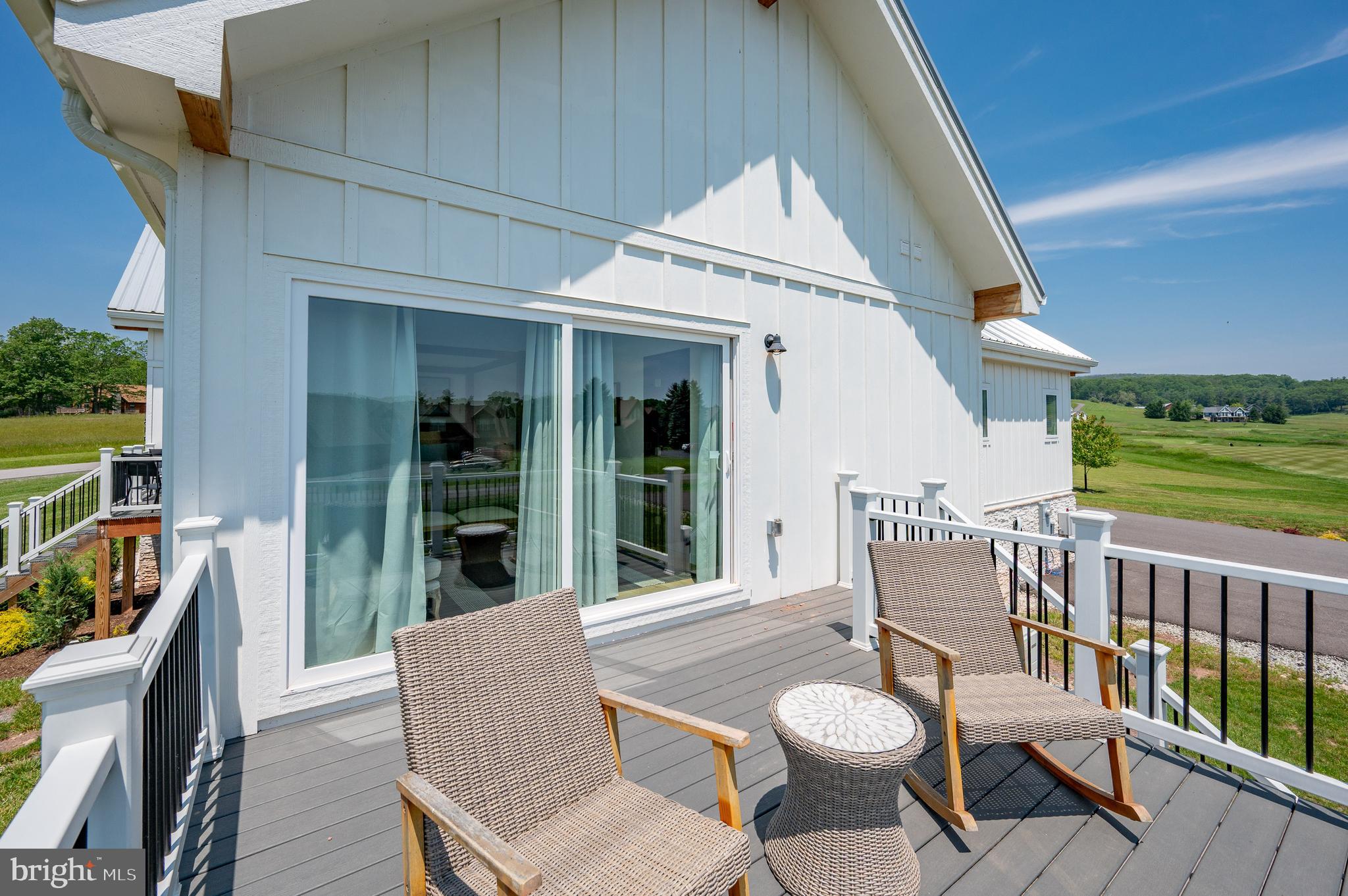 WATERFRONT GREENS - Residential