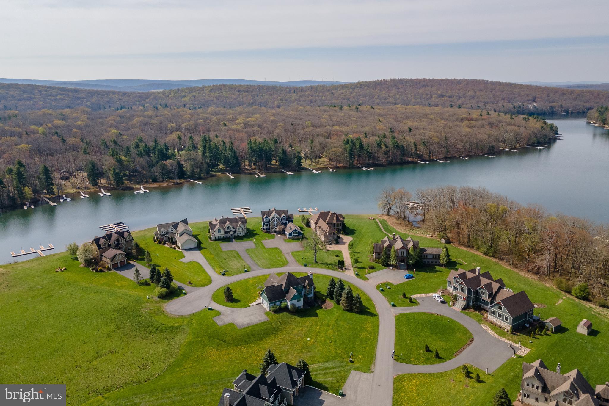 WATERFRONT GREENS - Residential