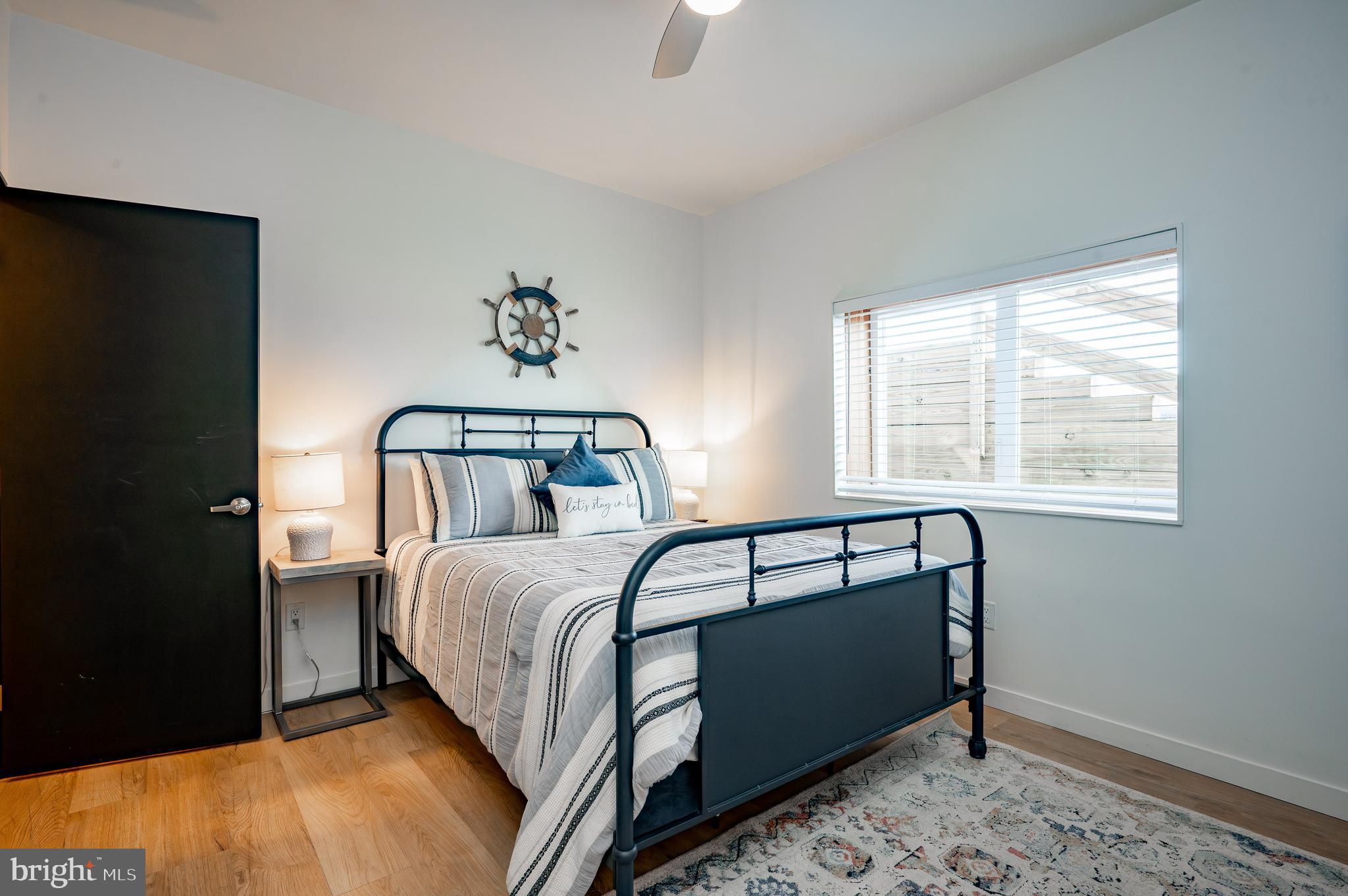 WATERFRONT GREENS - Residential