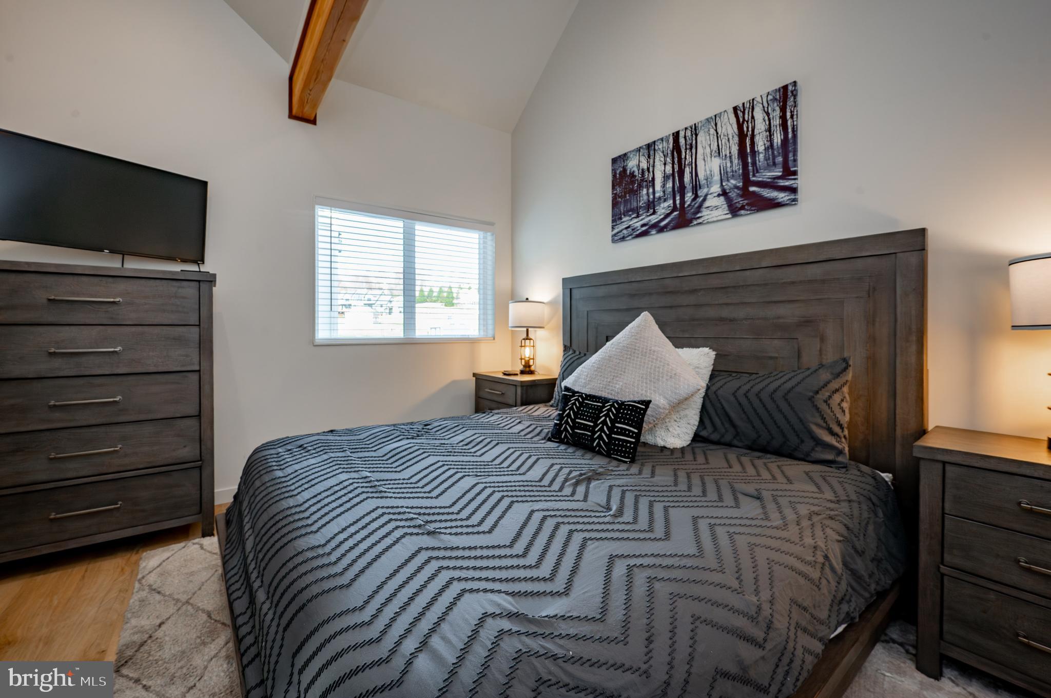 WATERFRONT GREENS - Residential