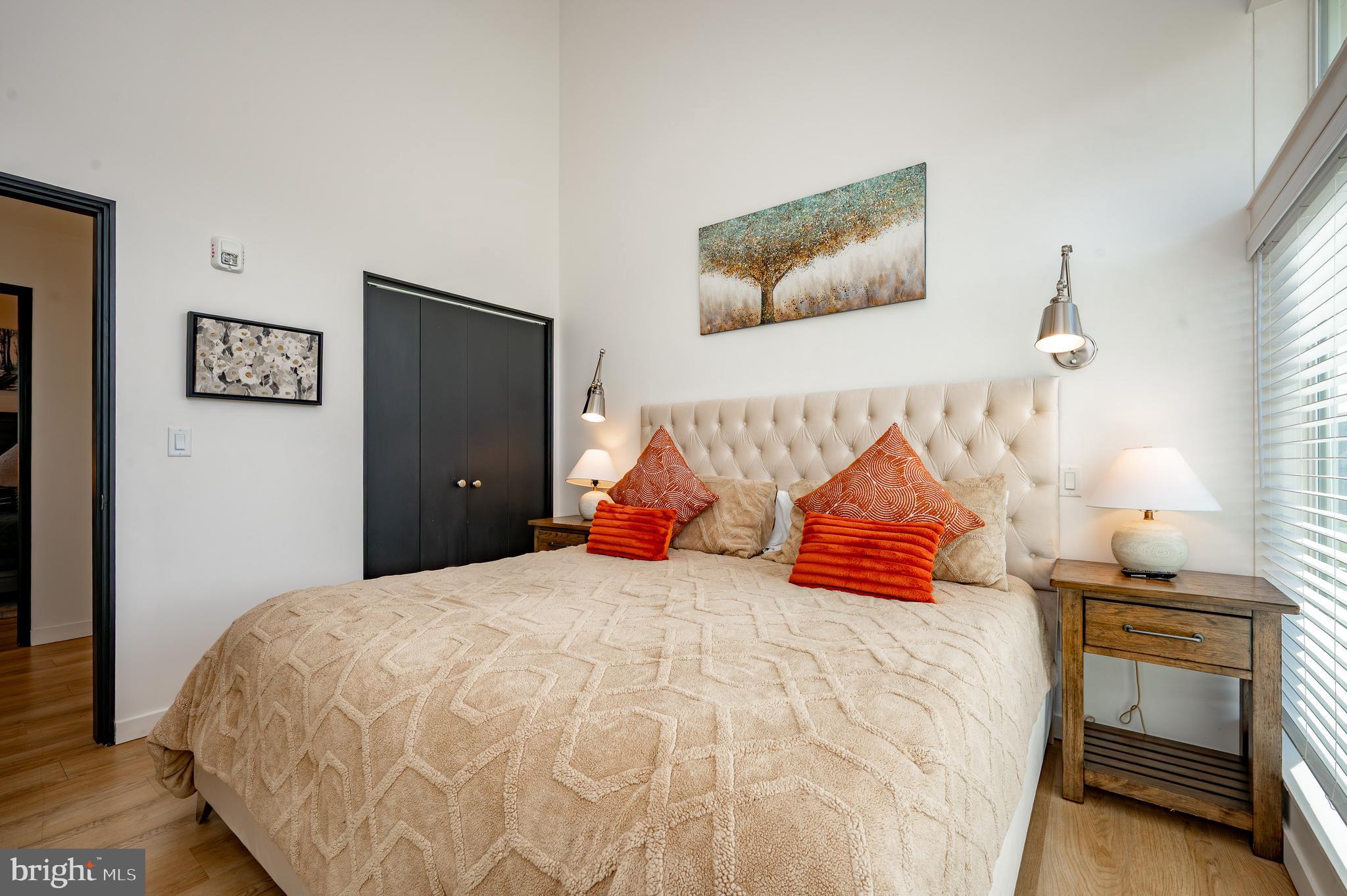 WATERFRONT GREENS - Residential