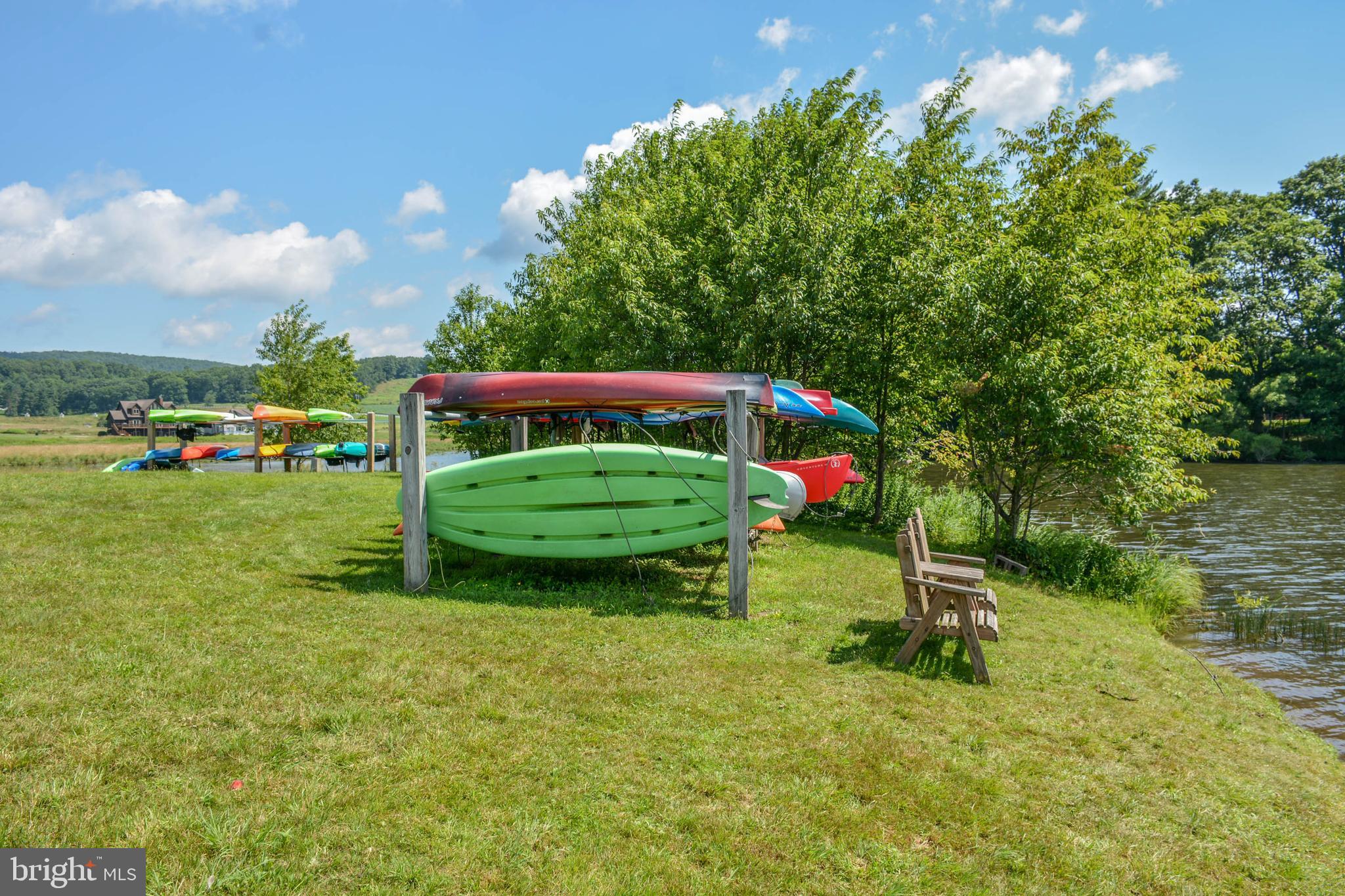 WATERFRONT GREENS - Residential