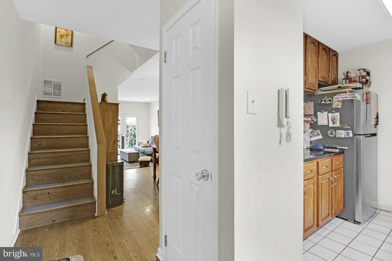 GRADUATE HOSPITAL - Residential Lease