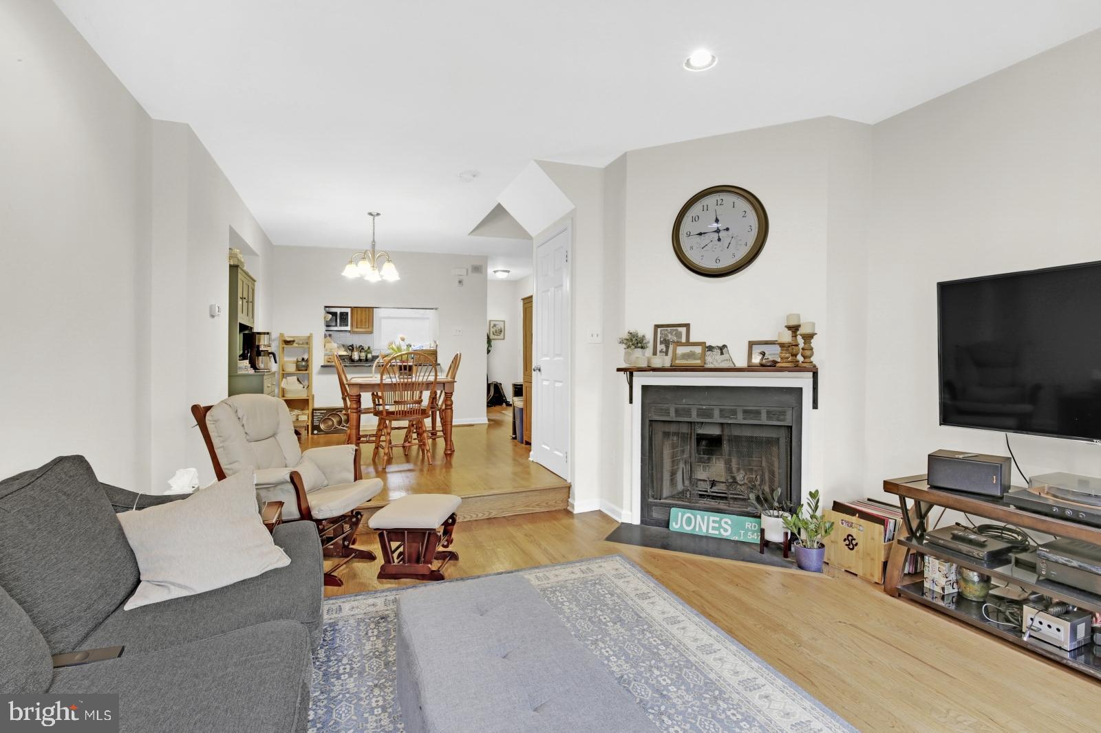 GRADUATE HOSPITAL - Residential Lease