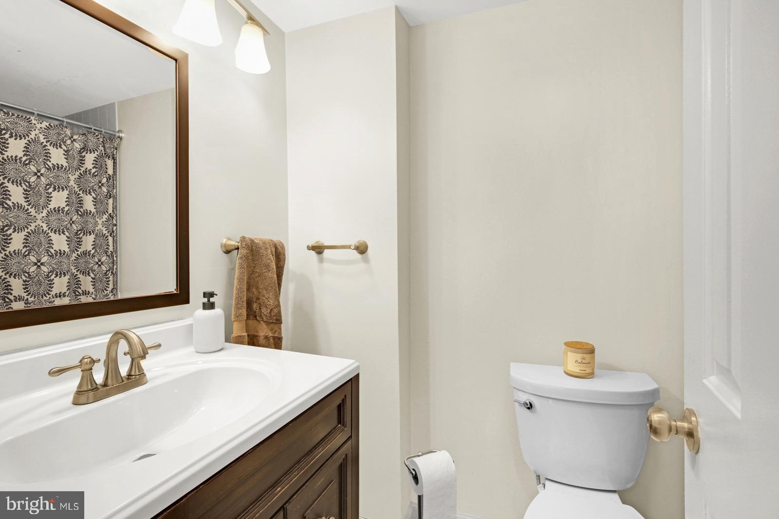 GRADUATE HOSPITAL - Residential Lease