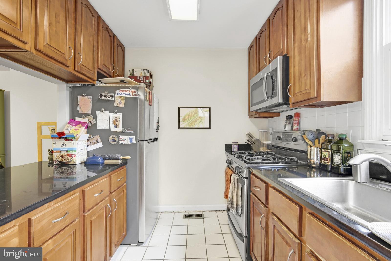 GRADUATE HOSPITAL - Residential Lease