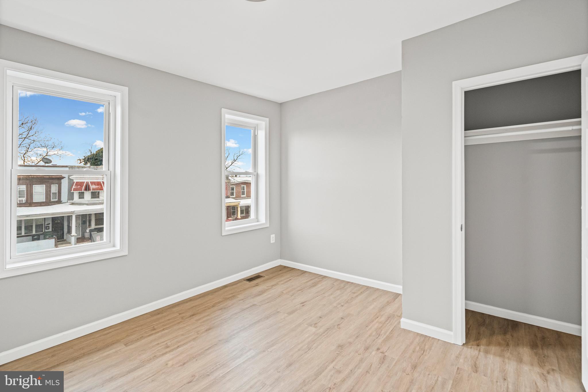 FRANKLINTOWN ROAD - Residential