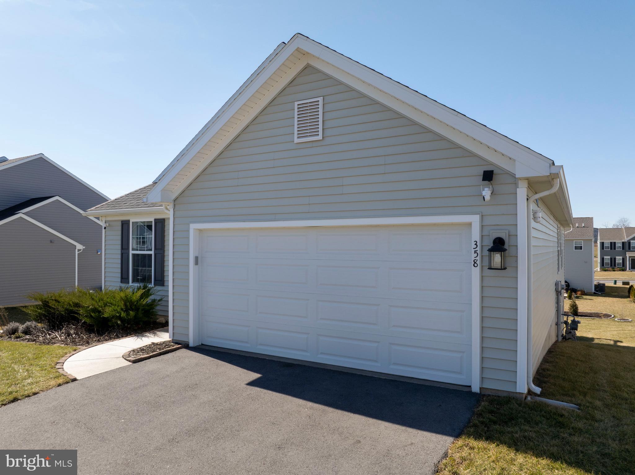 LOGAN GREENE - Residential