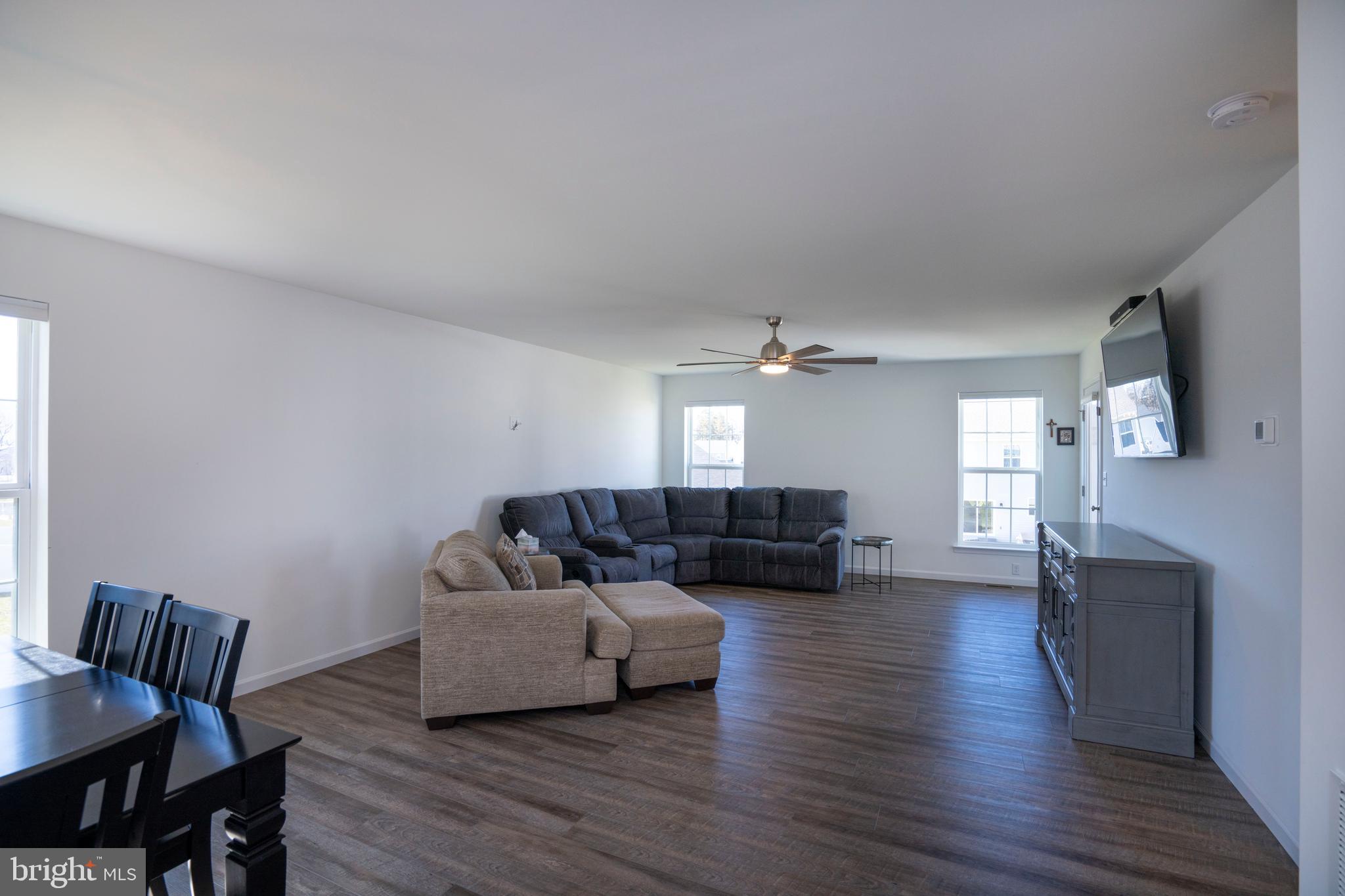 LOGAN GREENE - Residential