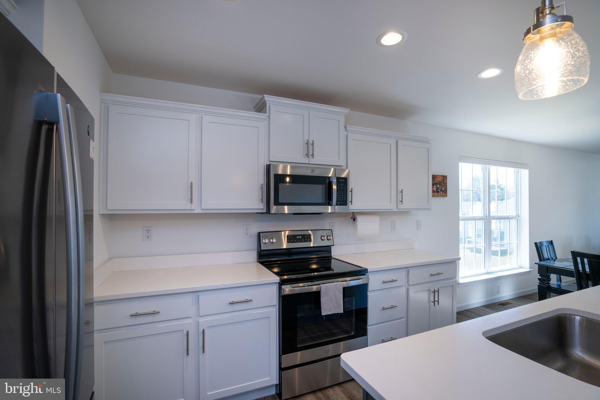 LOGAN GREENE - Residential