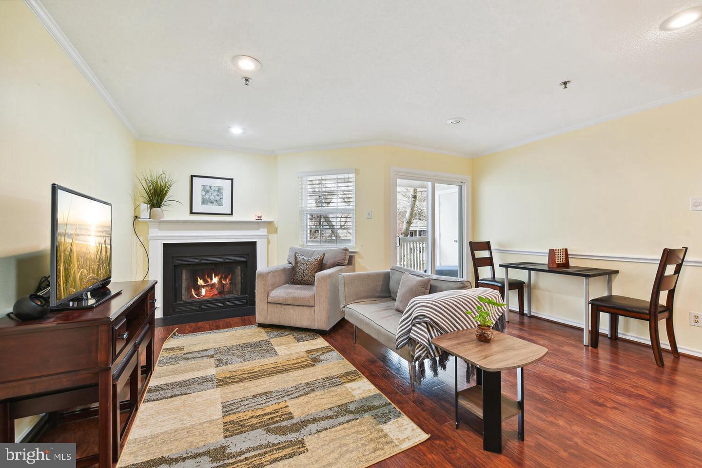 FOUNTAINS AT MCLEAN - Residential Lease