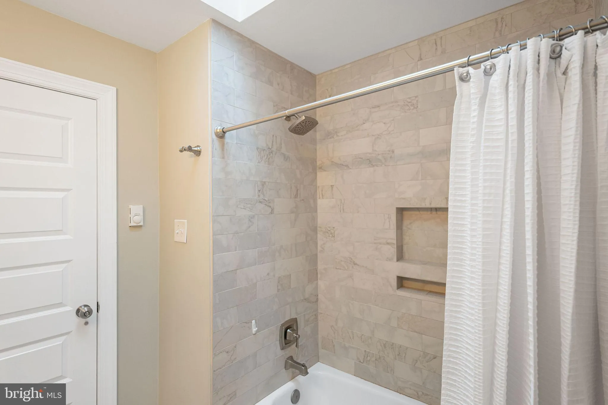 Rehoboth Beach, Delaware 19971, United States, 3 Bedrooms Bedrooms, ,2 BathroomsBathrooms,Residential,Active,9610