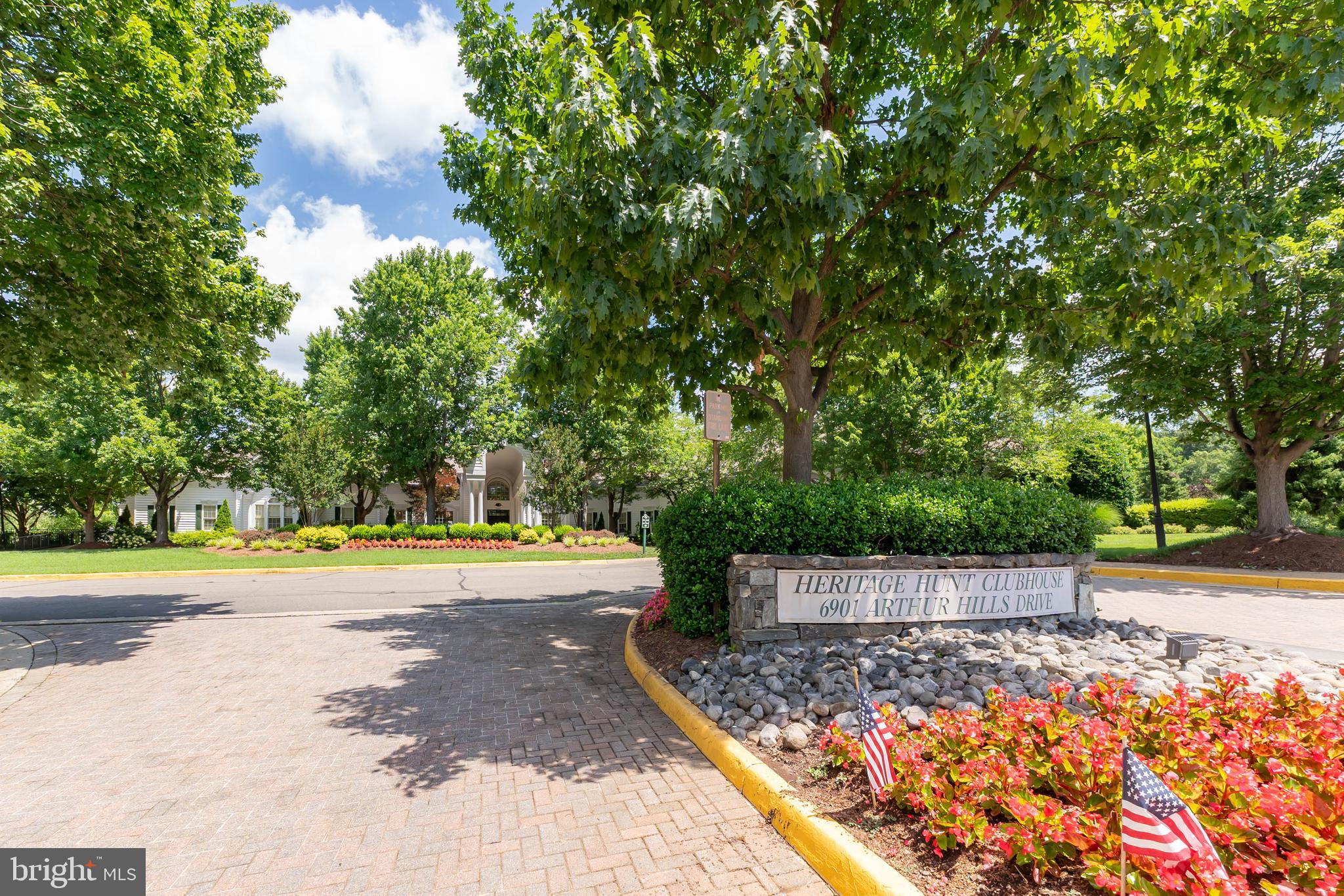 HERITAGE HUNT - Residential