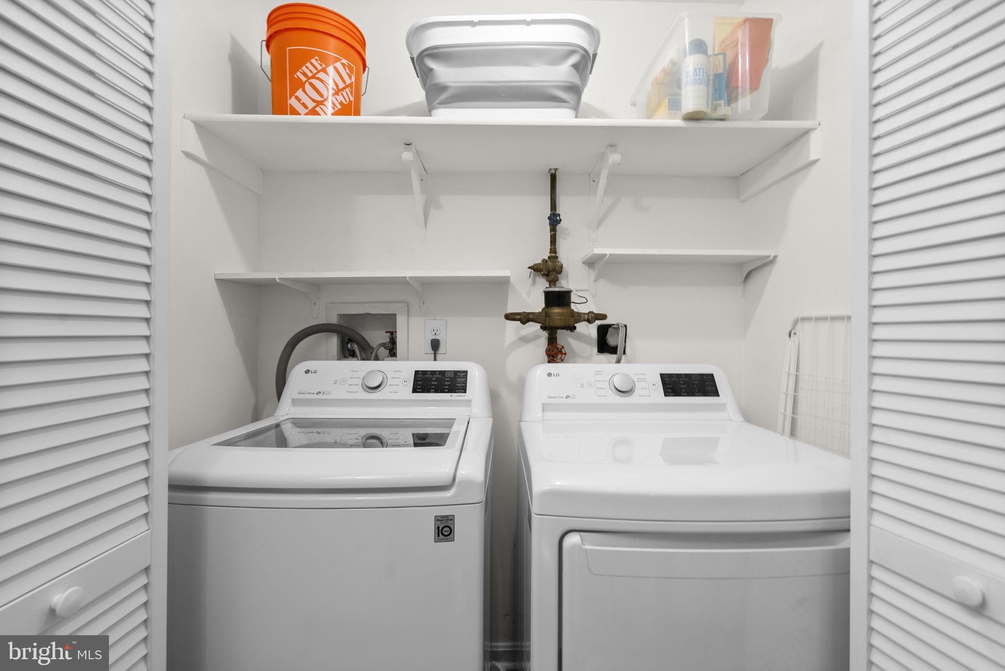 WINDBROOKE - Residential