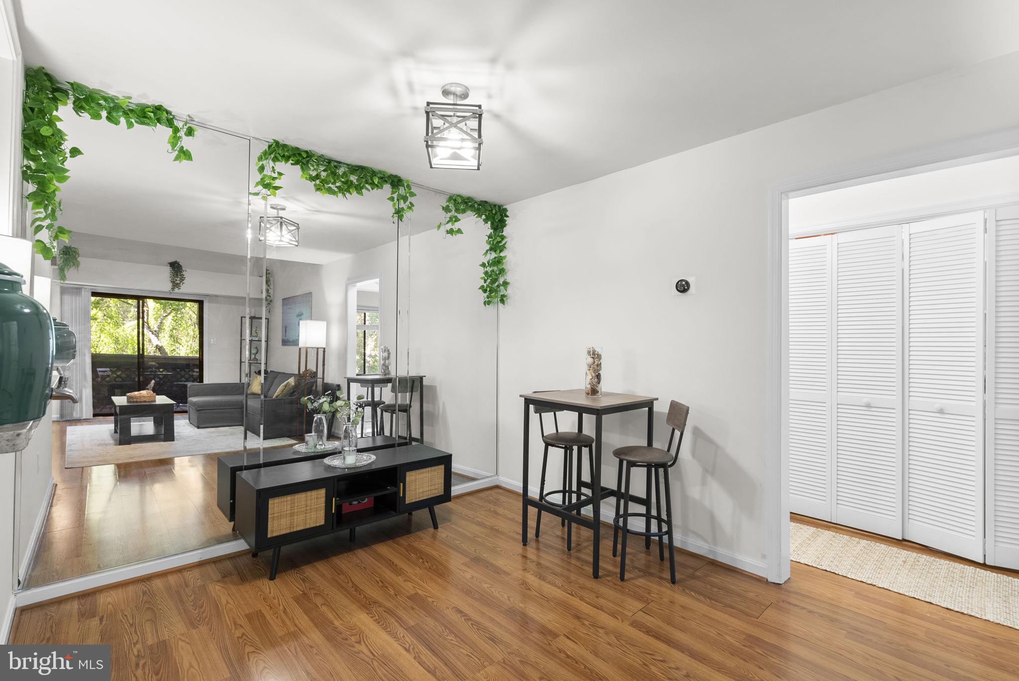 WINDBROOKE - Residential