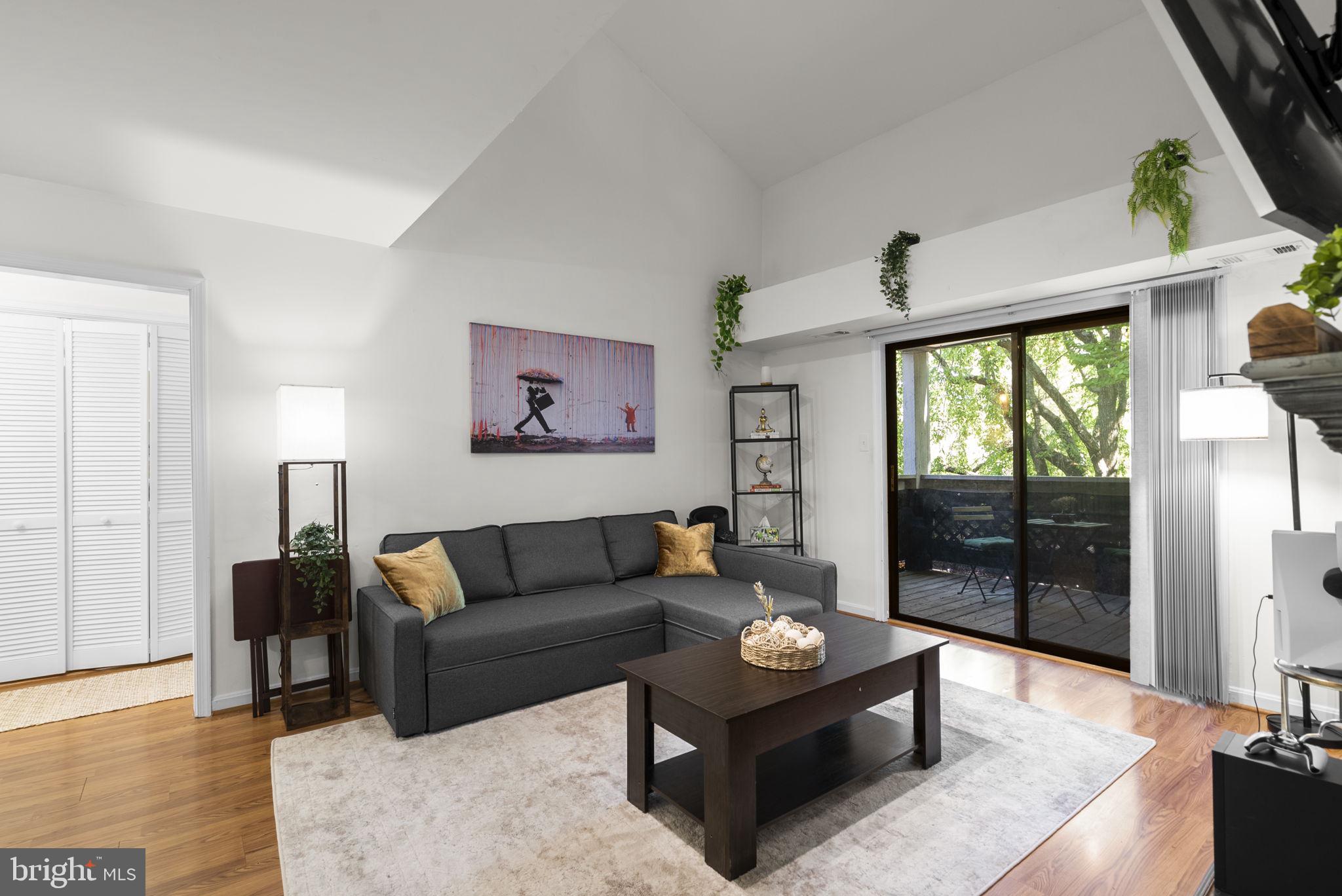 WINDBROOKE - Residential