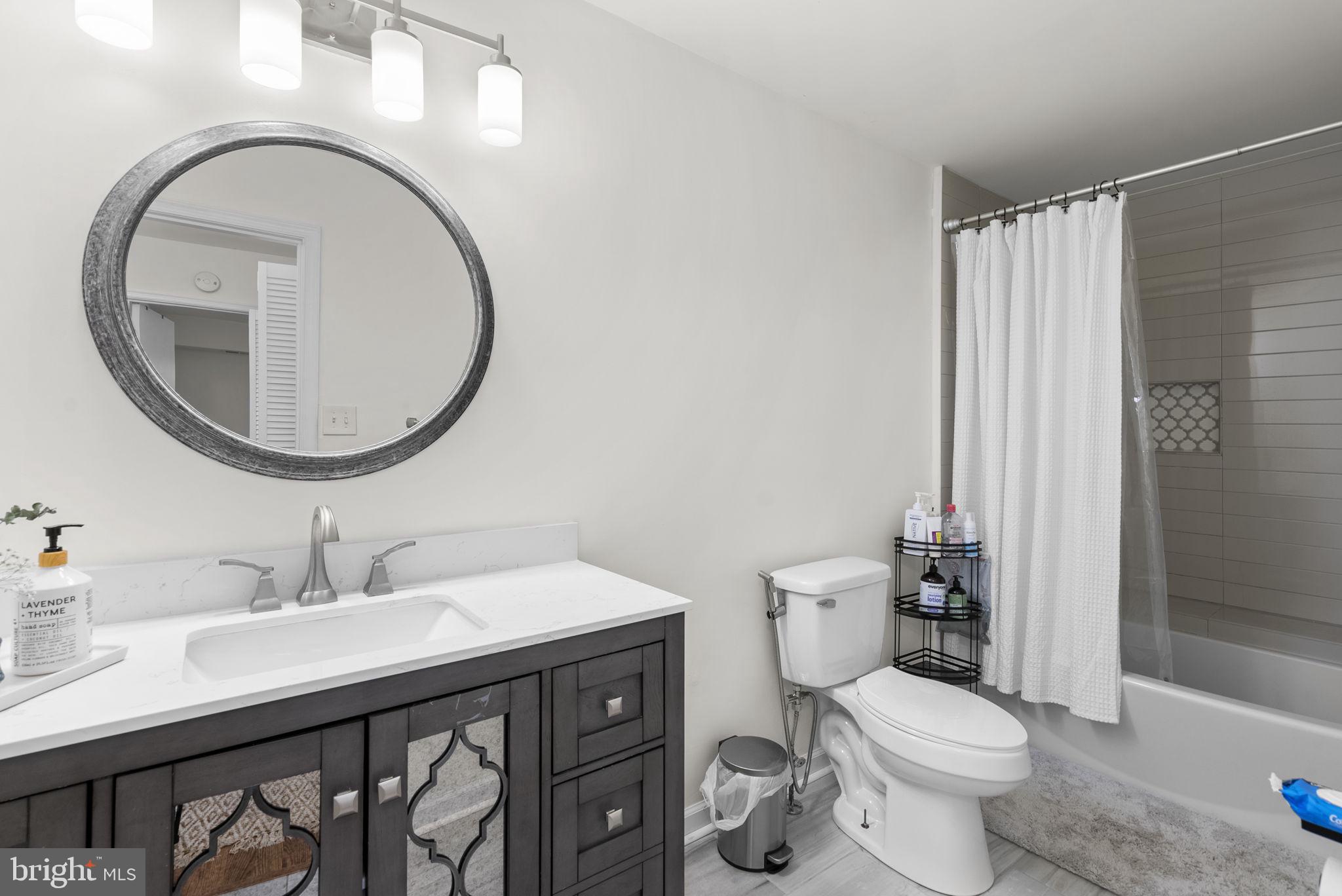 WINDBROOKE - Residential