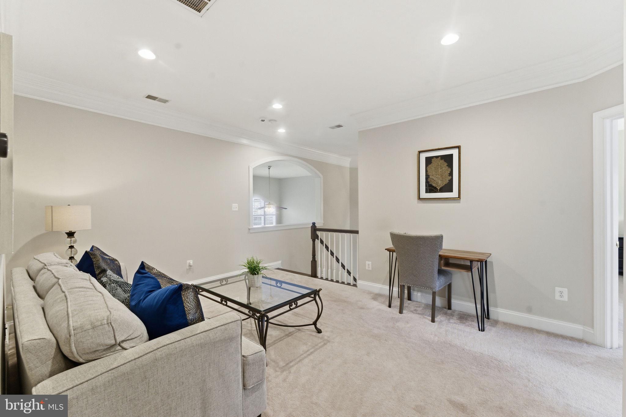 LANSDOWNE ON THE POTOMAC - Residential