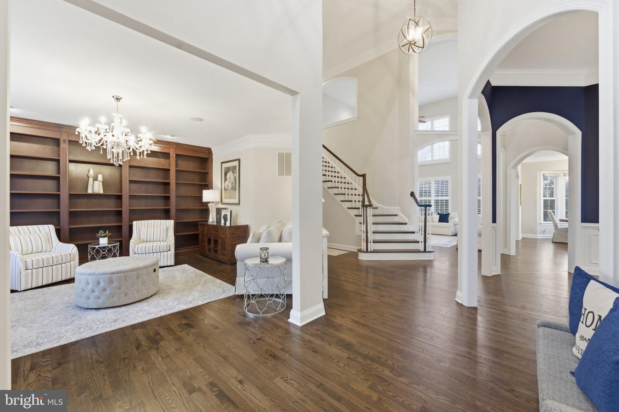 LANSDOWNE ON THE POTOMAC - Residential