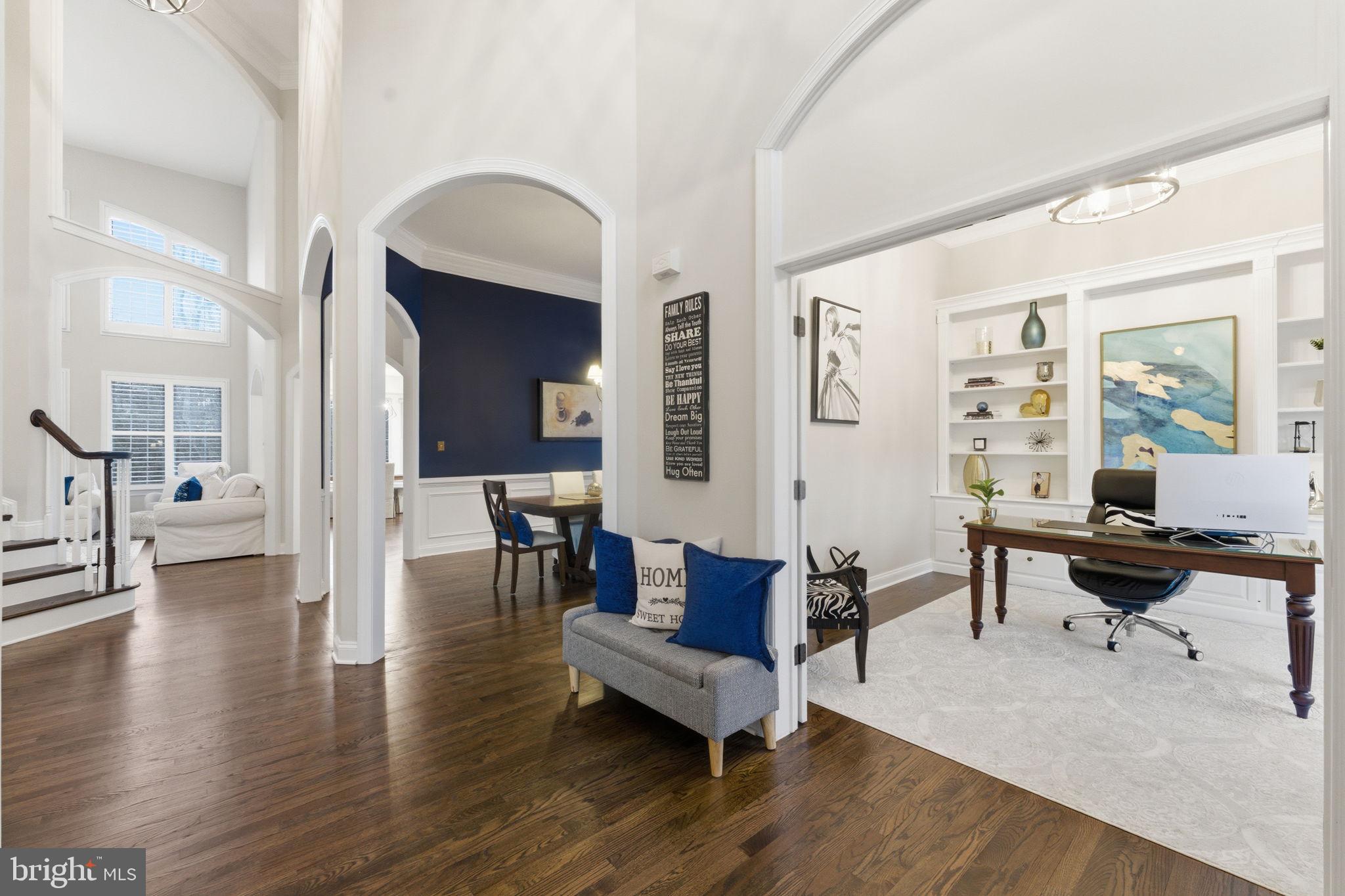 LANSDOWNE ON THE POTOMAC - Residential