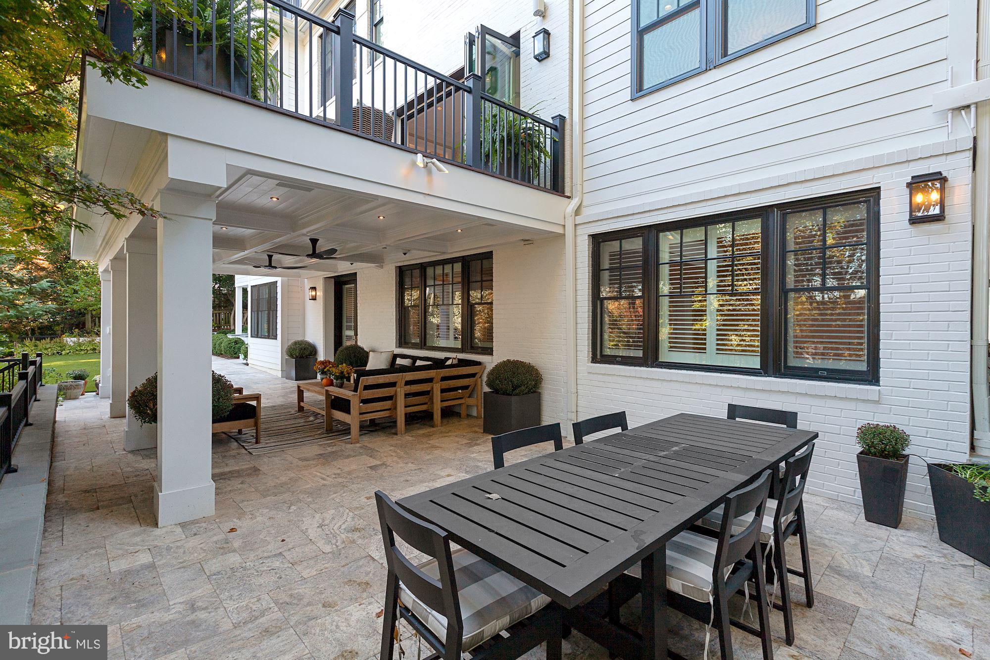 SPRING VALLEY - Residential