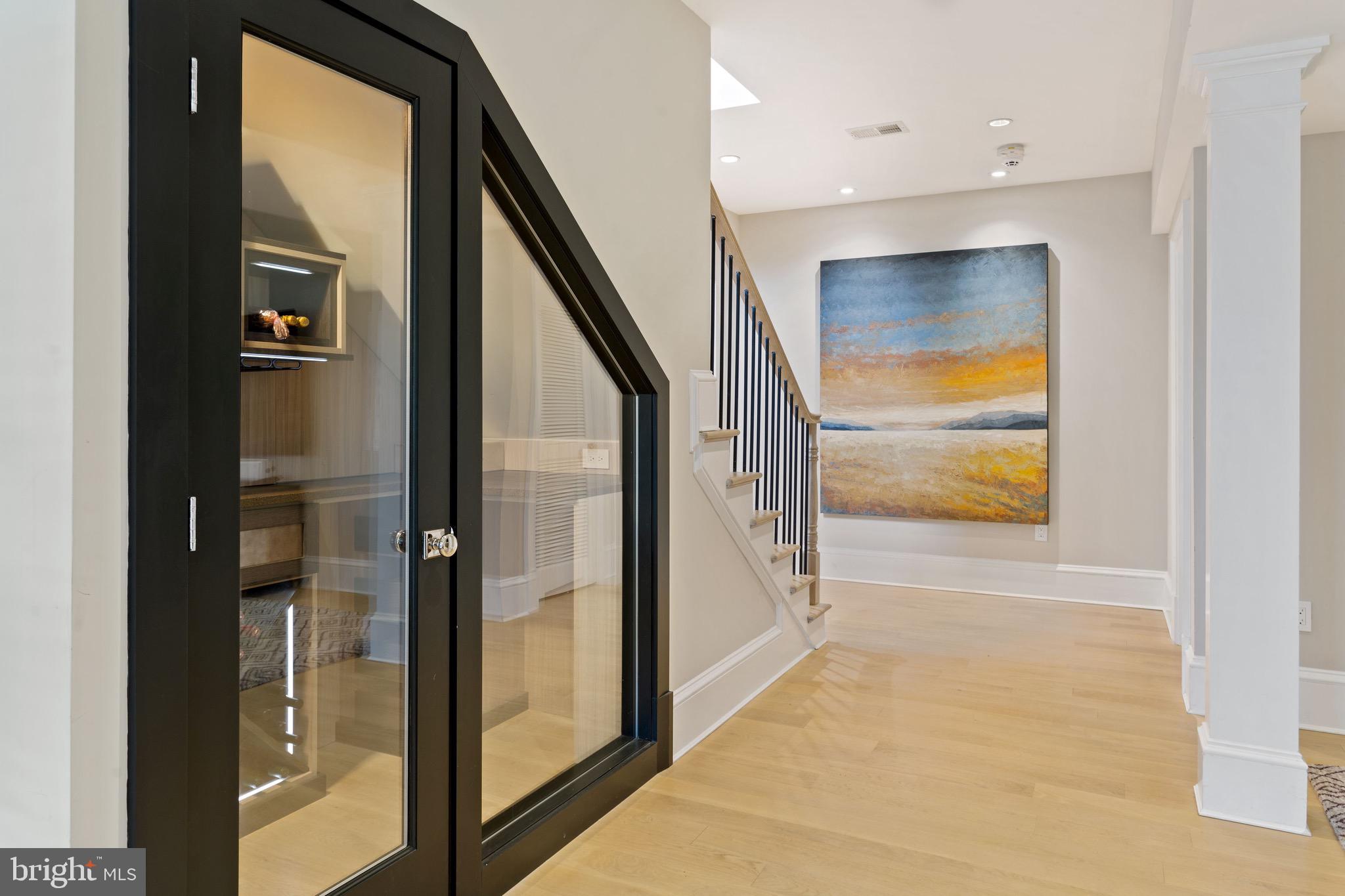 SPRING VALLEY - Residential