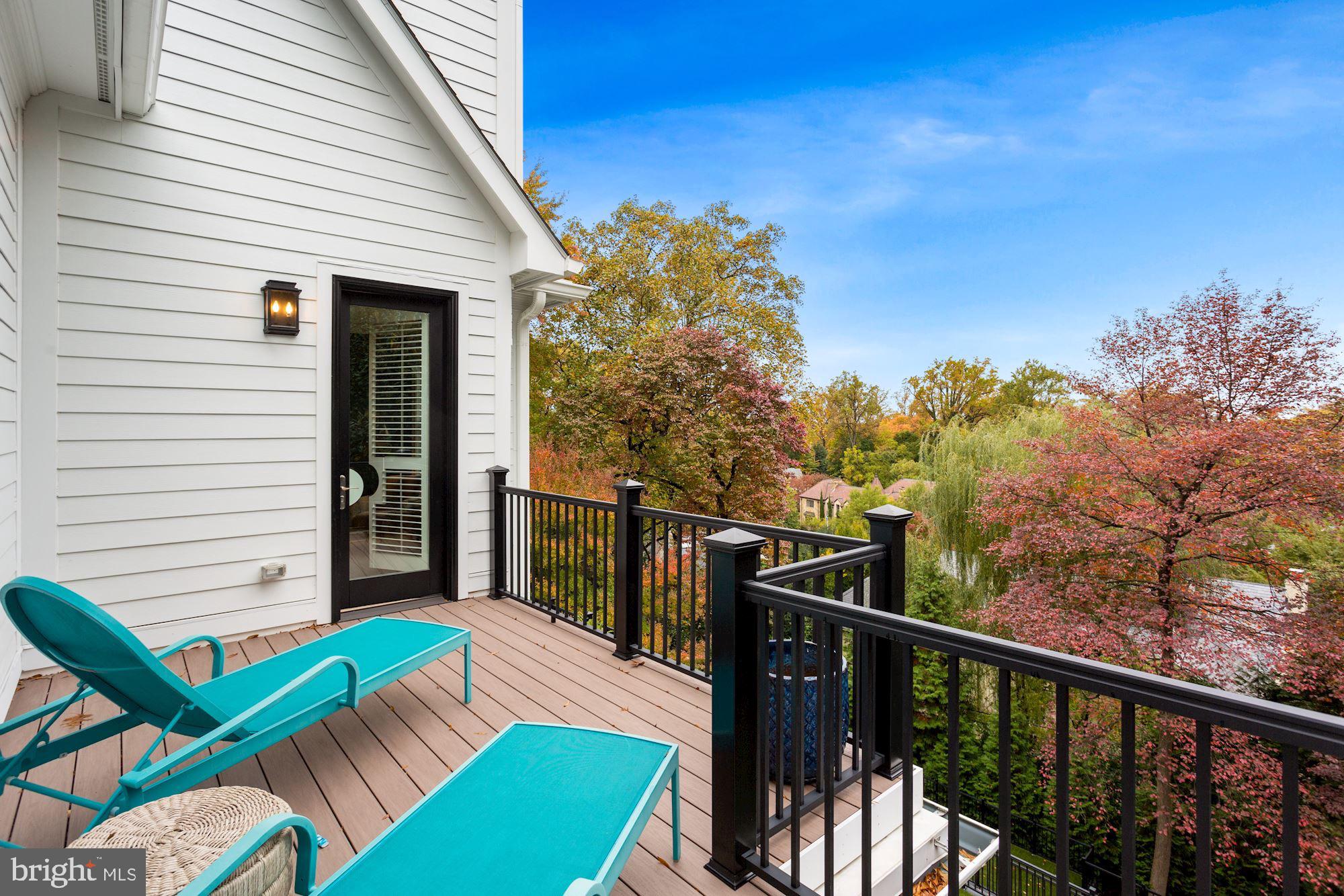 SPRING VALLEY - Residential