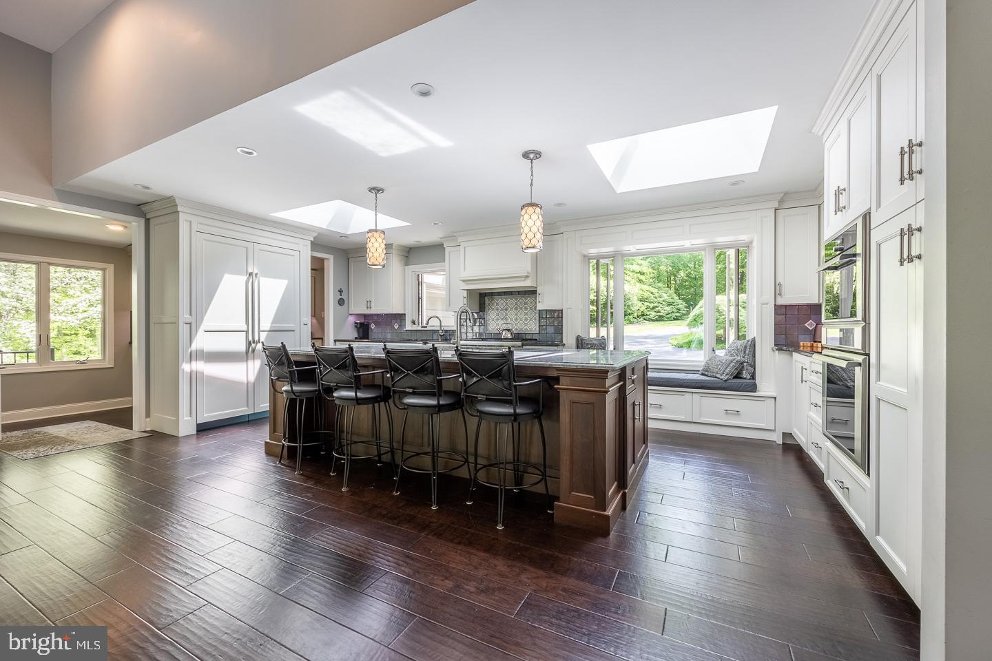 HUNTVIEW AT HORSES - Residential