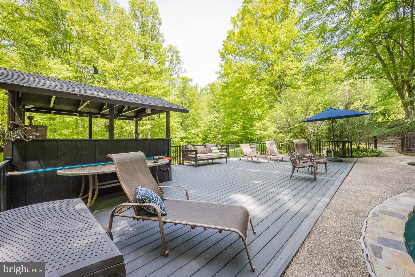 HUNTVIEW AT HORSES - Residential