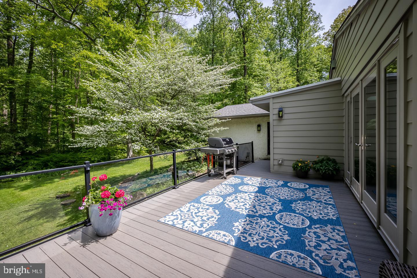 HUNTVIEW AT HORSES - Residential