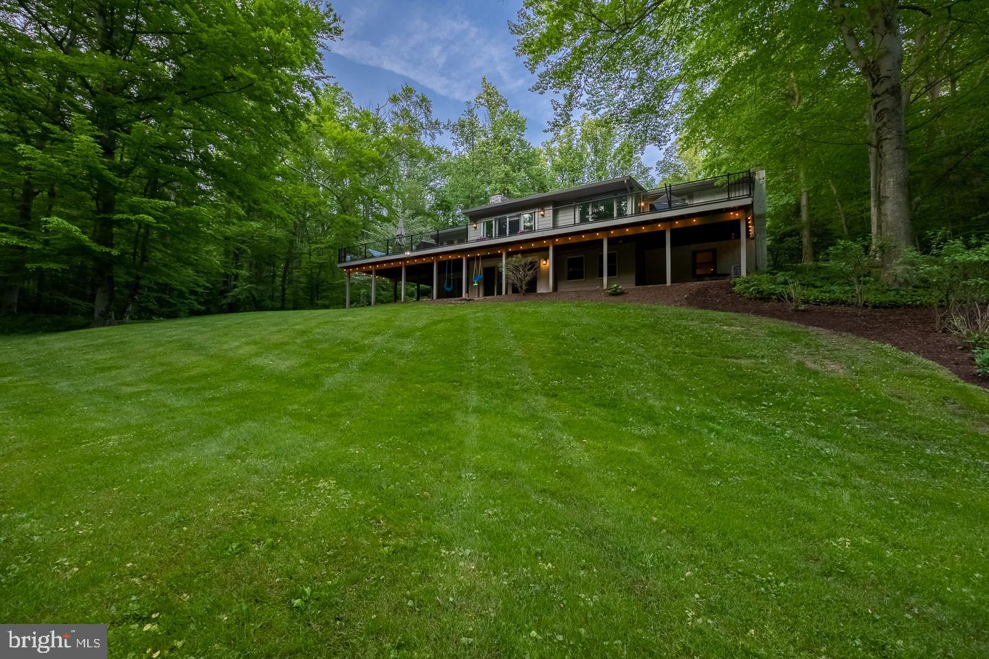 HUNTVIEW AT HORSES - Residential