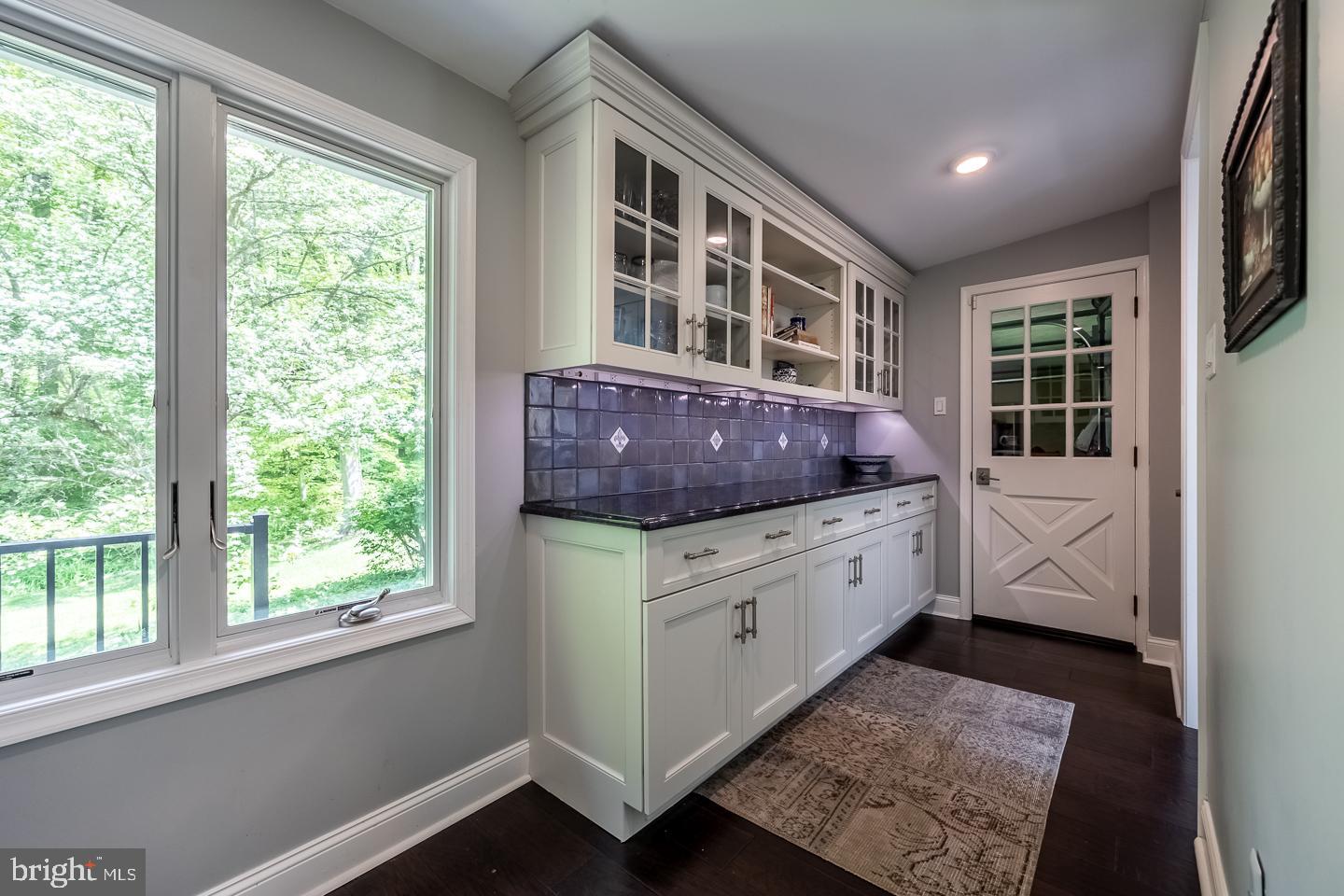 HUNTVIEW AT HORSES - Residential