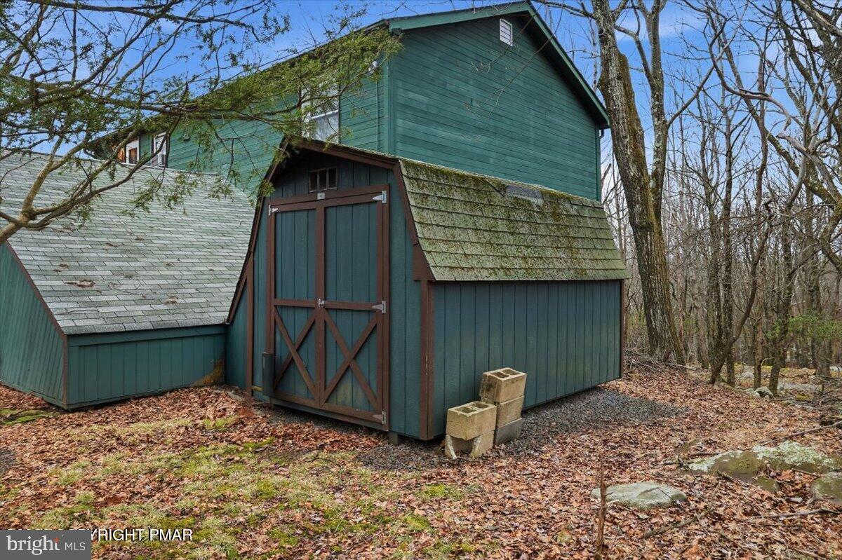 LAKE HARMOY ESTATES - Residential