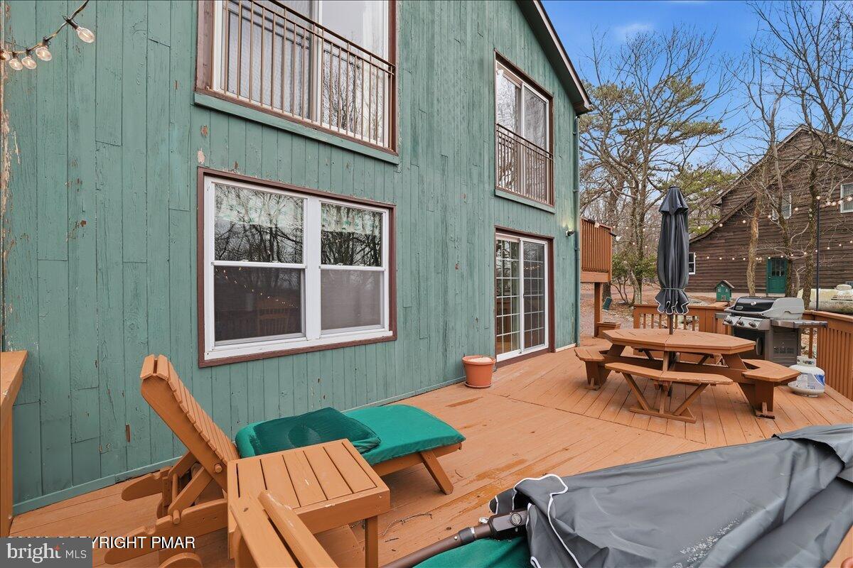 LAKE HARMOY ESTATES - Residential