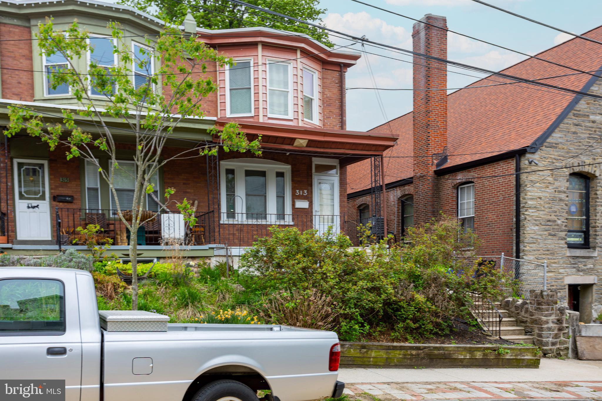 313 GATES STREET