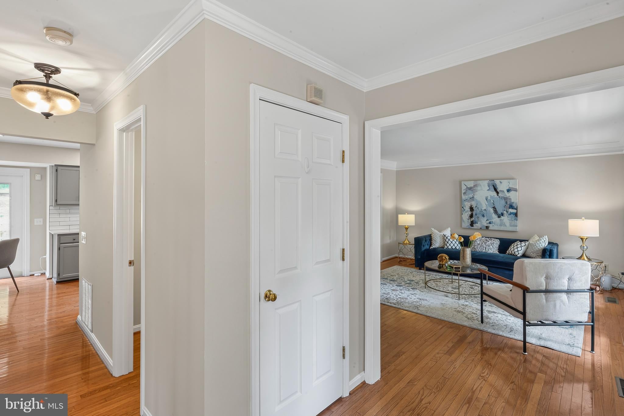 9202 MOON RIVER COURT