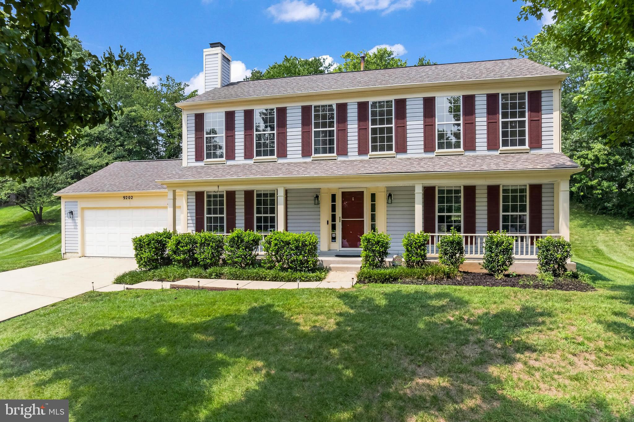 9202 MOON RIVER COURT