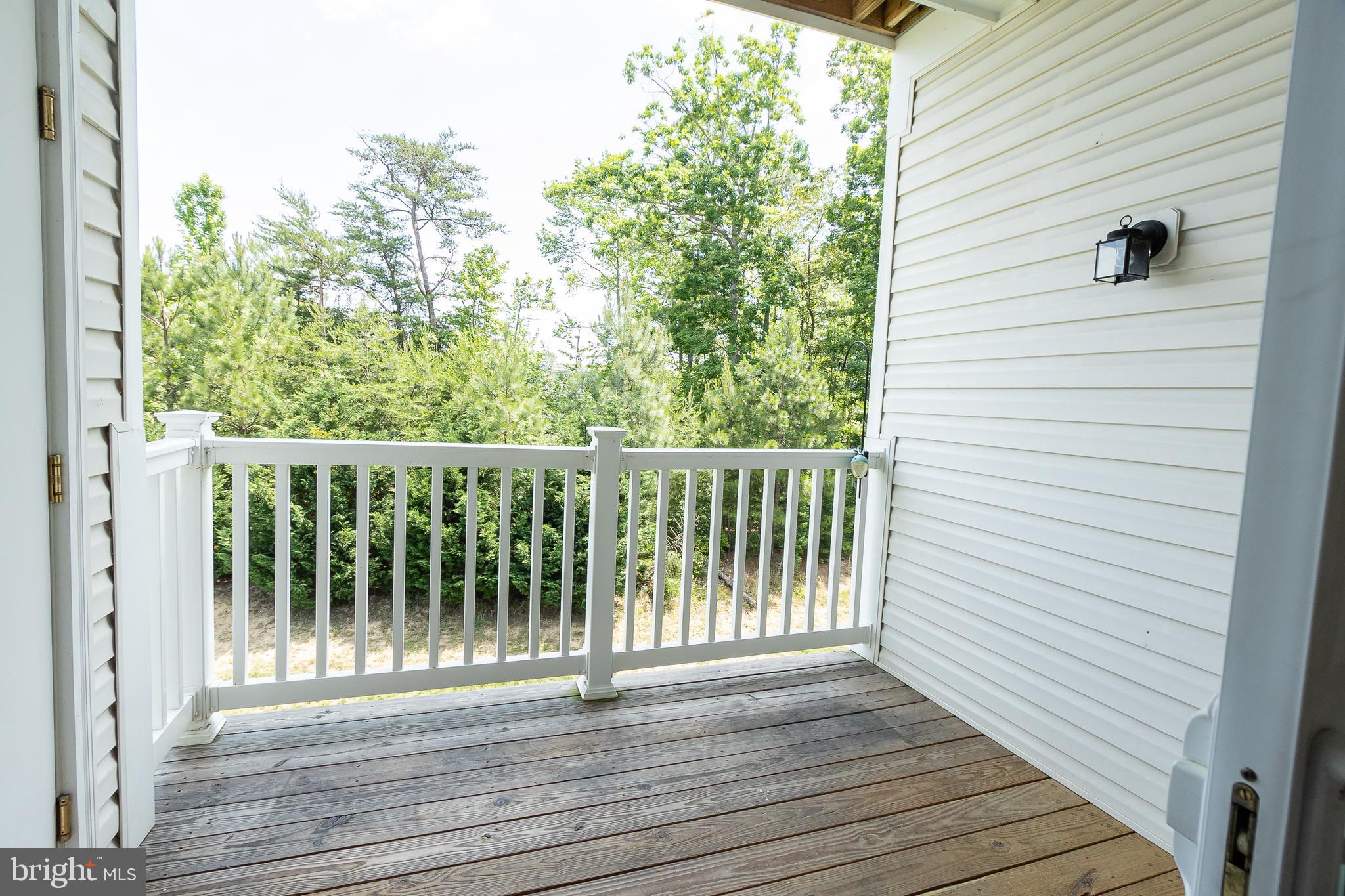 RESID AT WILDWD - Residential Lease