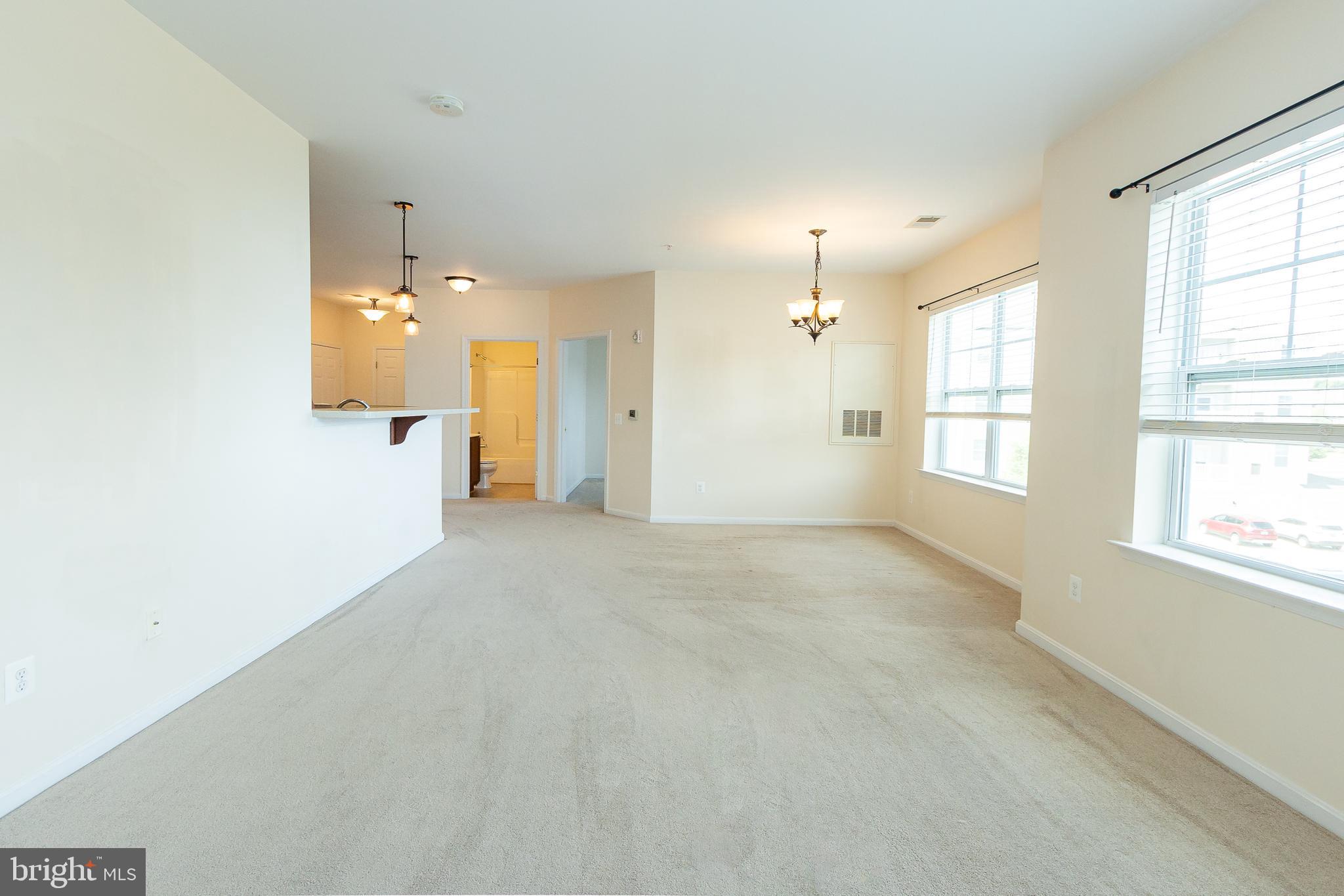 RESID AT WILDWD - Residential Lease