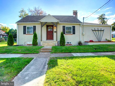 400 WOODLAND AVENUE NEW CUMBERLAND PA 17070