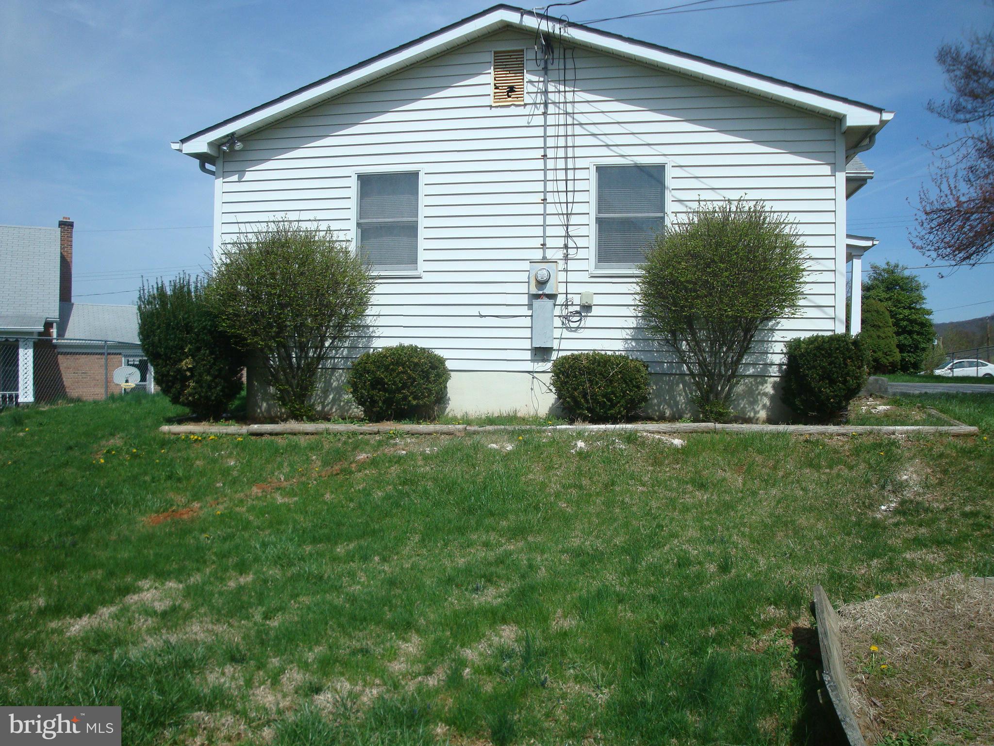 STONEWALL HEIGHTS - Residential