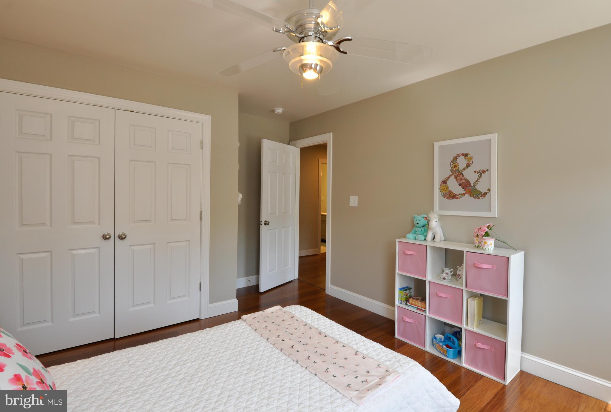 LEE'S HILL - Residential