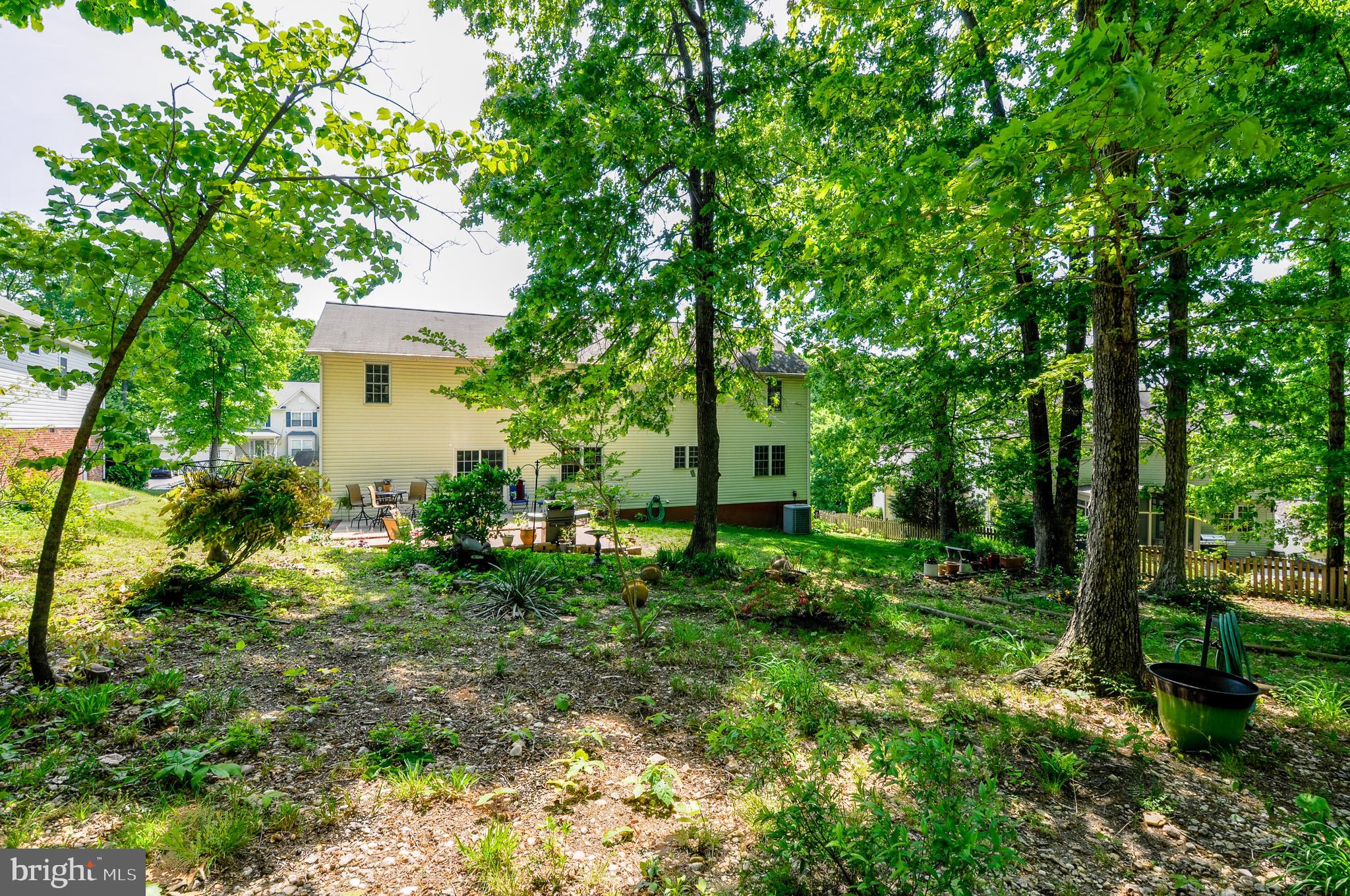 LEE'S HILL - Residential