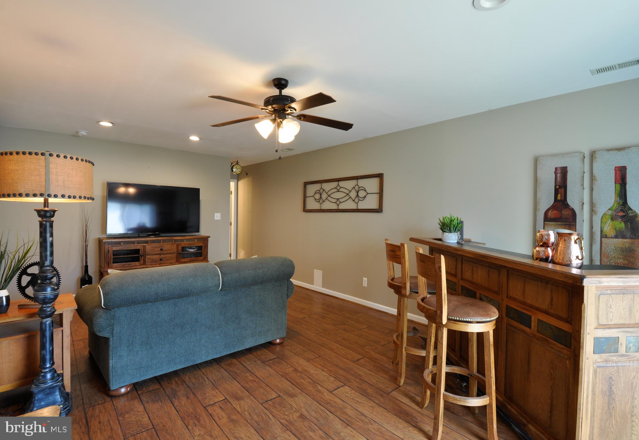 LEE'S HILL - Residential