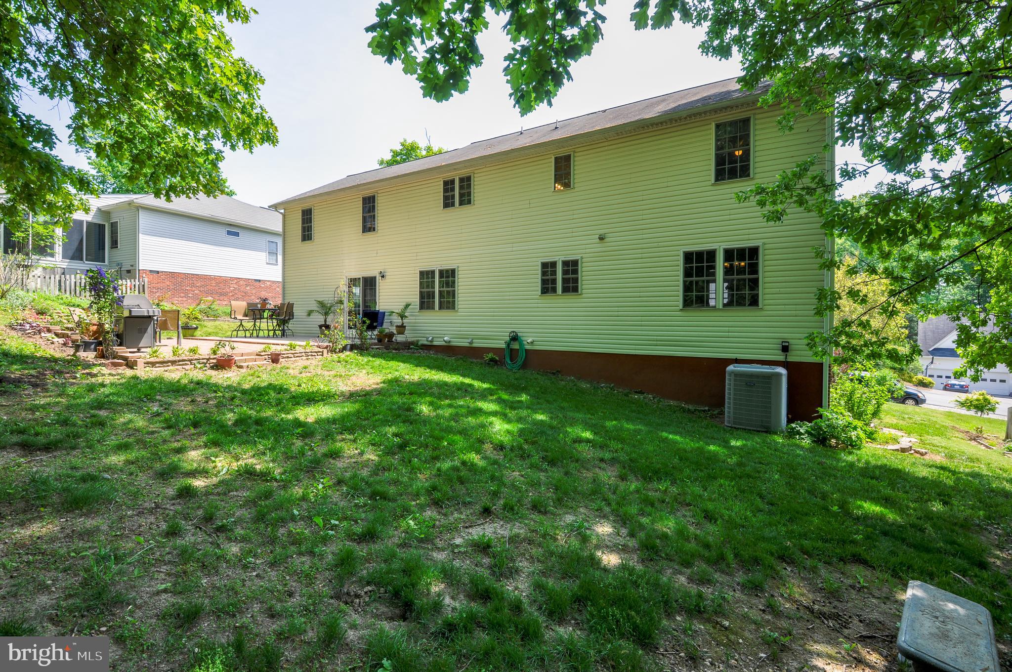 LEE'S HILL - Residential