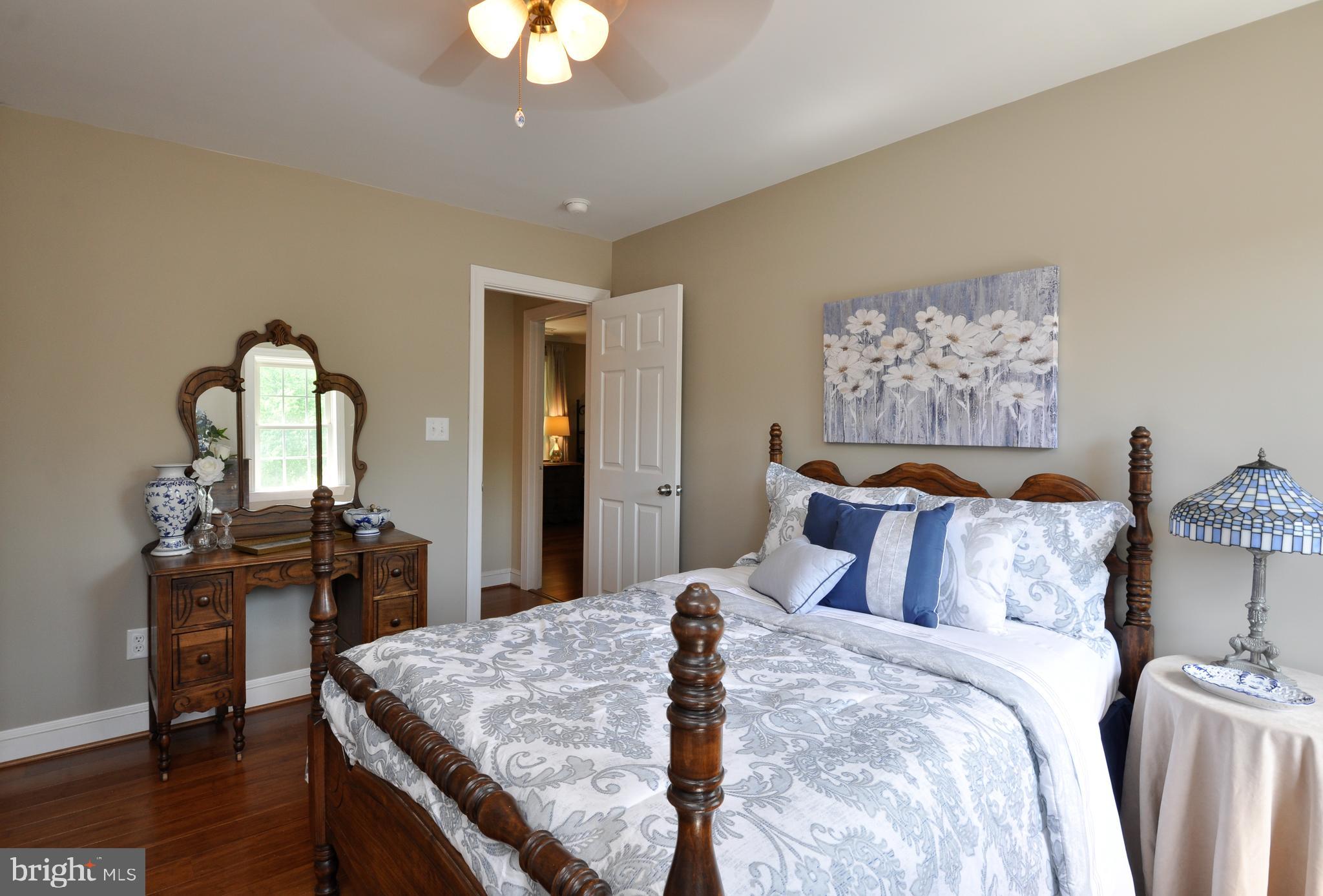 LEE'S HILL - Residential