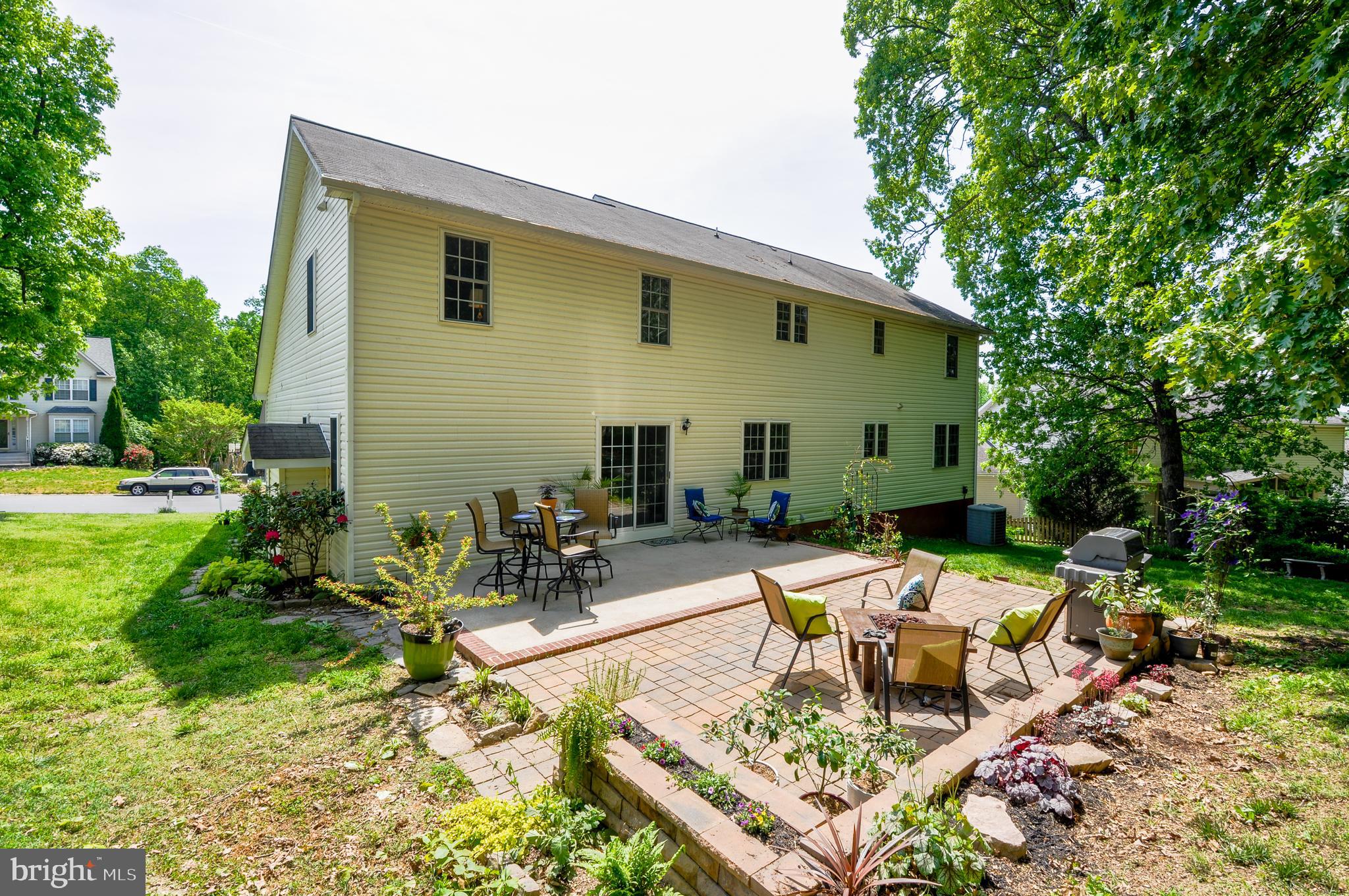 LEE'S HILL - Residential